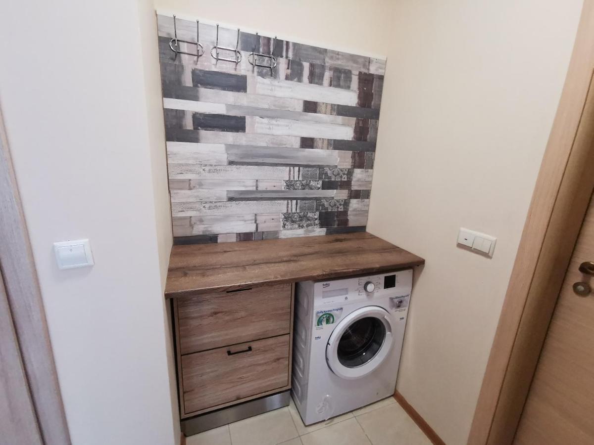 КЪМПИНГ ГРАДИНА - АПАРТАМЕНТ с ДВЕ СПАЛНИ в К-С ЧЕРНОМОРСКА ЗВЕЗДА Apartment Черноморец Екстериор снимка